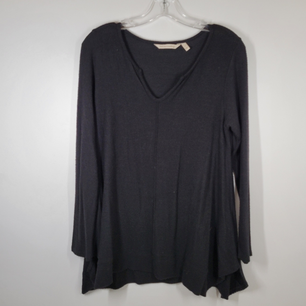 Soft Surroundings Black Fuzzy Long Sleeve Vneck Tunic Shirt Women Size S USA